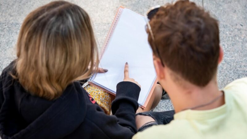 Nowe komputery dla uczniów w ramach KPO C15G