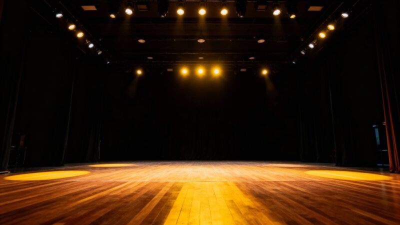 Tajemnicza walizka” – Teatr Form Wielu zaprasza na spektakl dla dzieci, 9 lutego 2026 roku