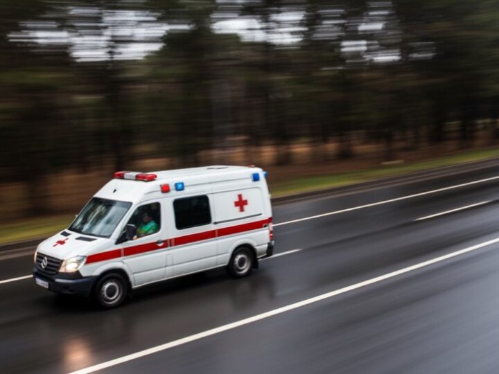 Zimowe wyzwania: Jak bezpiecznie przetrwać mrozy?